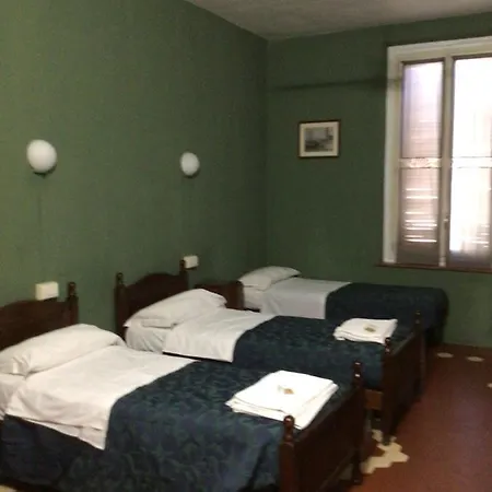 Leon Doro فندق *