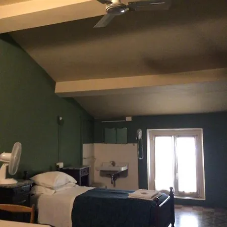 فندق Leon Doro بارما