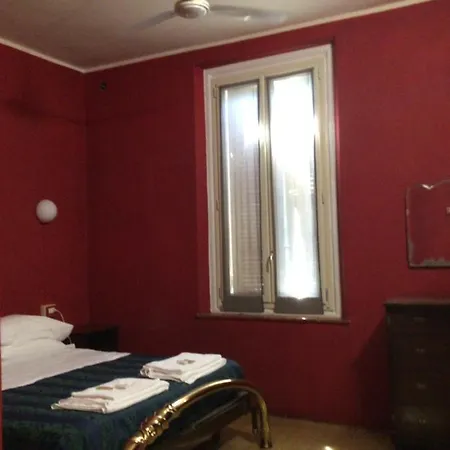 Leon Doro فندق *